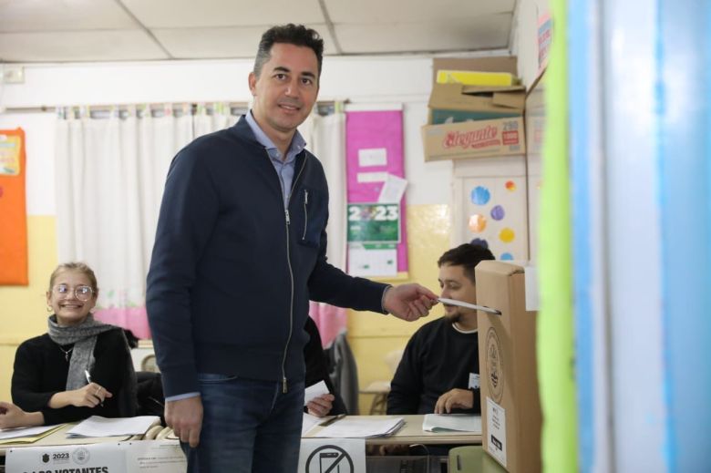 Votó Manuel Calvo en Las Varillas