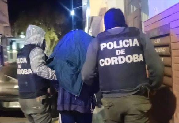 Trasladaron a los responsables del asesinato de Rojo en barrio Alberdi 