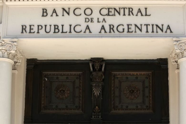 Continúa a un ritmo inquietante la sangría de reservas del BCRA