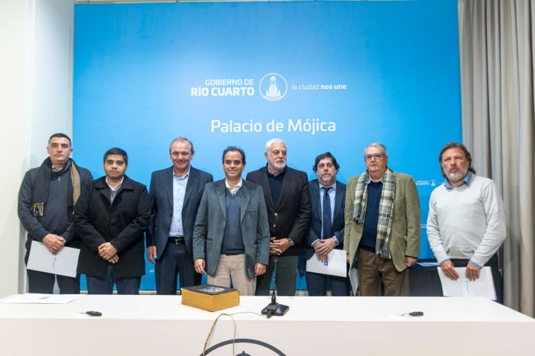 El Intendente tomó juramento a los nuevos funcionarios del Gabinete Municipal