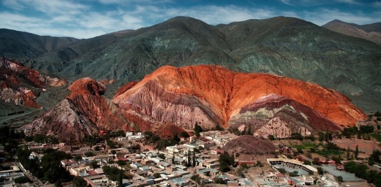 Purmamarca, una sinfonía de colores y paisajes