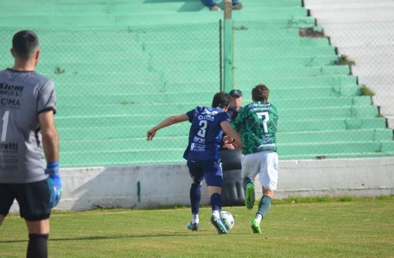 Atenas cayó ante Ferro