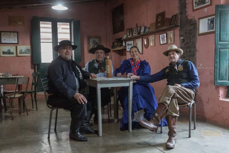 Tierra y Tradición, en La Tarde del Limón, repasó los 25.000 kilómetros de marcha