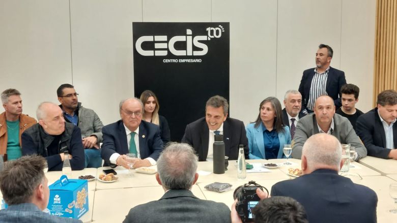 El CECIS planteó a Massa la necesidad de reducir la carga impositiva