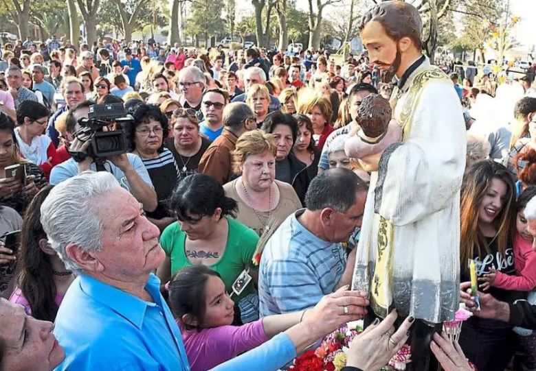 San Cayetano: “Cuando uno ama busca hacerse cercano”