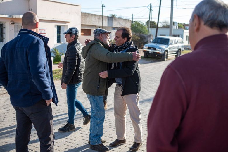 Llamosas habilitó el adoquinado en dos pasajes de la ciudad, a través del trabajo cooperativo