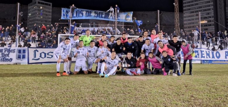  Desde los doces pasos, Atenas otra vez alza la Copa