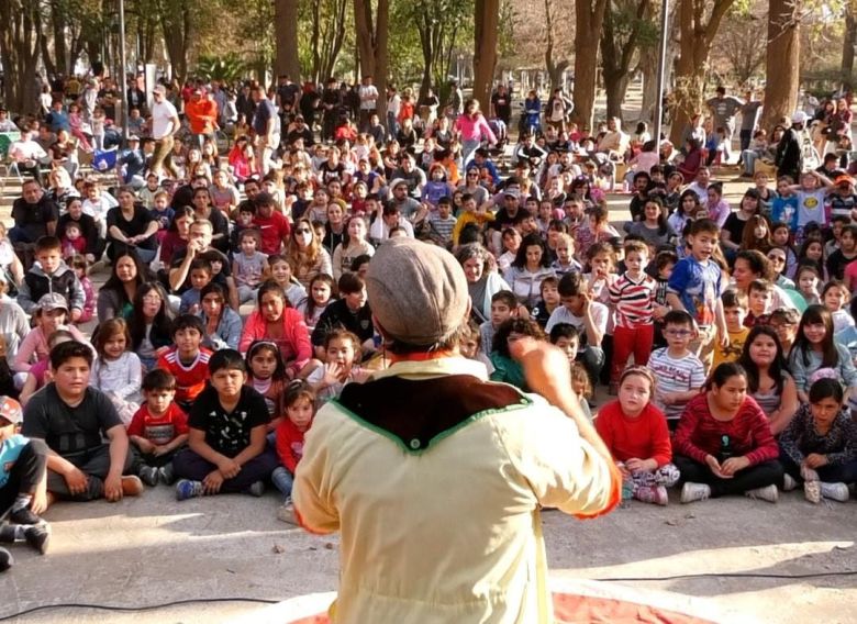 Llega un festejo recargado por el Día de las Infancias