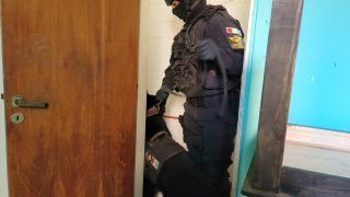 FPA desbarató una banda familiar, secuestró drogas y realizó siete allanamientos en barrios de Córdoba 