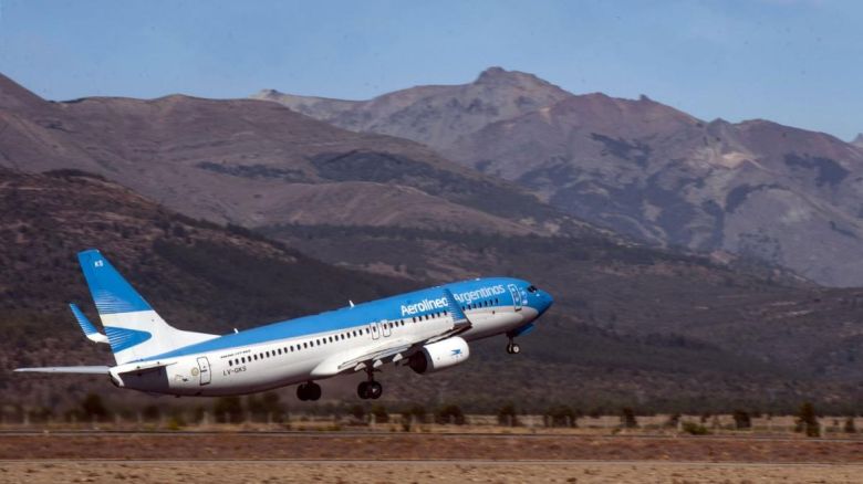 Diputados trata el proyecto que protege la venta de acciones de Aerolíneas Argentinas