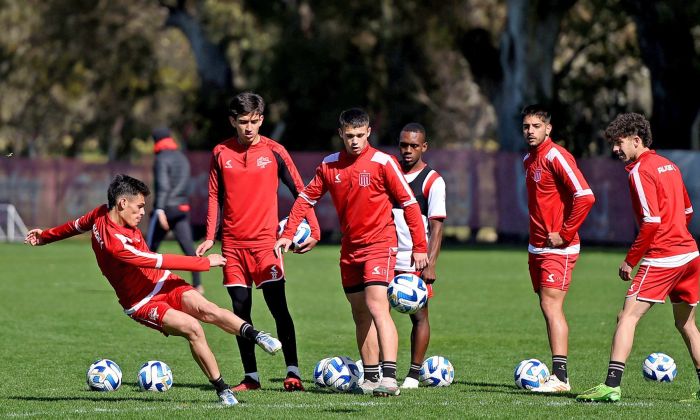 Estudiantes se presenta en Brasil por los cuartos de final