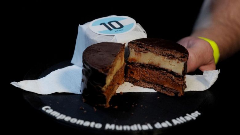 Un alfajor triple de dulce de leche hecho en Campana fue elegido como el mejor del mundo