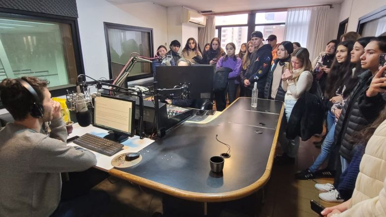 Nos visitaron alumnos del Instituto Técnico Las Acequias