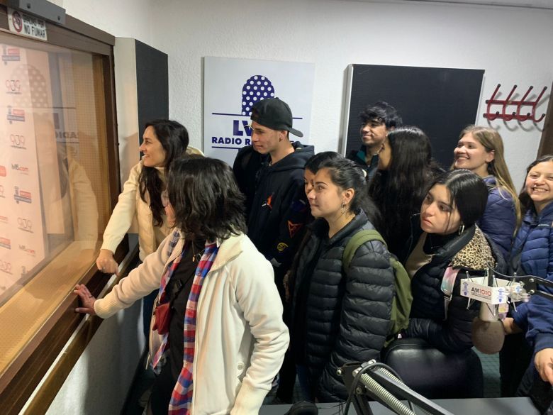 Nos visitaron alumnos del Instituto Técnico Las Acequias