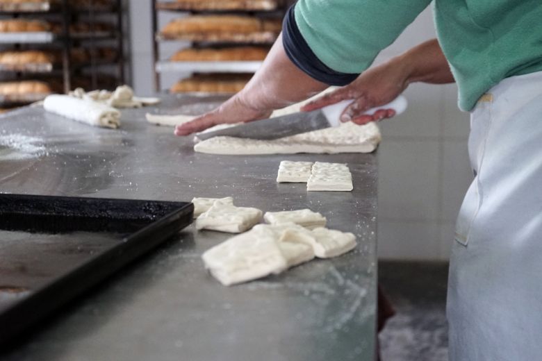 La panadería del CIC de Barrio Obrero crece en producción y abastece a los jardines maternales