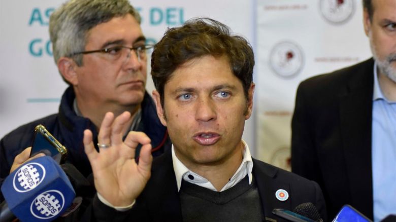 Kicillof calificó de "absurdo jurídico" al fallo por YPF y apuntó contra Bullrich y Milei