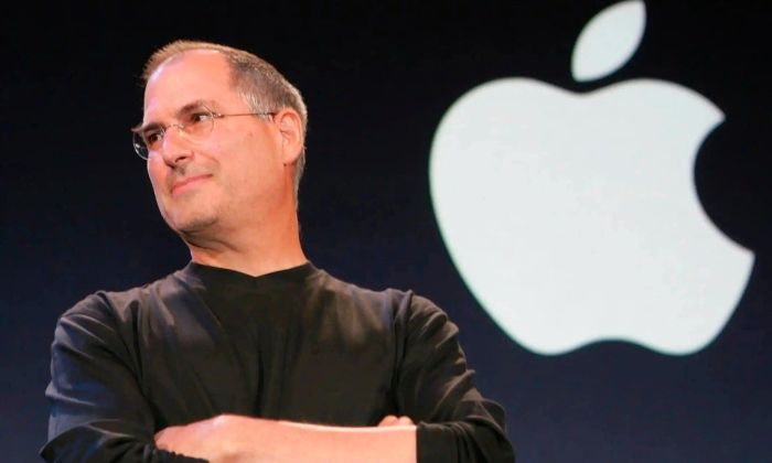 El 5 de octubre de 2011 muere Steve Jobs 