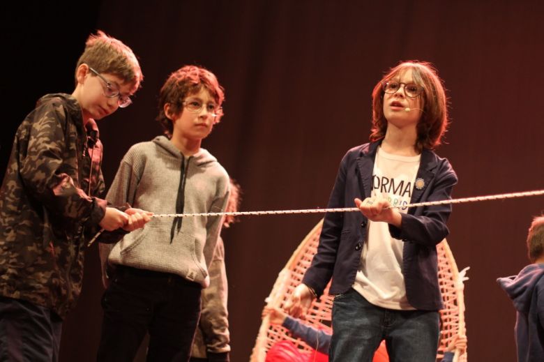 Autismo en primera persona: el influencer Ian Moche colmó el teatro municipal