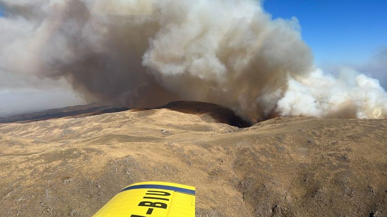 Siguen activos los incendios de los departamentos Tulumba y San Javier