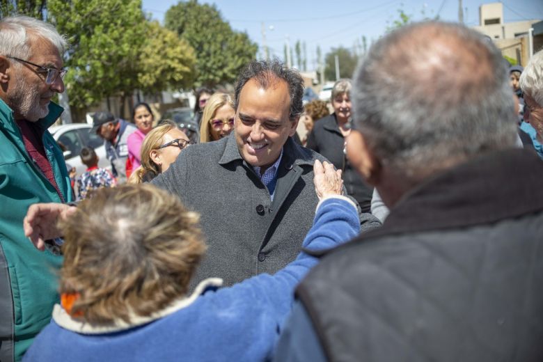 Comenzaron a ampliar la red cloacal del barrio Los Paraísos, en Banda Norte