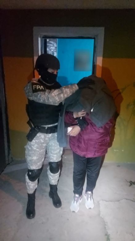 Córdoba: FPA detuvo a una pareja e incautó cocaína y marihuana en barrio Villa Rivera Indarte