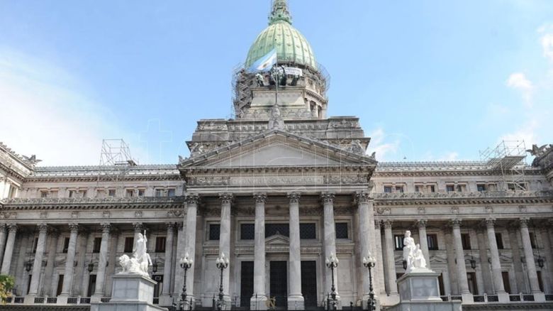 Se elige el nuevo Congreso: se renuevan 130 bancas de diputados y 24 senadores 