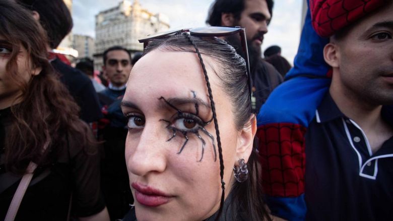 Más de 1.000 personas disfrazadas de Spider-man en el Obelisco superaron un récord Guinnes