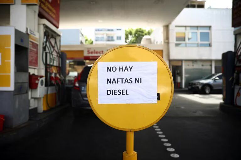 El Gobierno espera un “shock” de combustibles para que la crisis empiece a desactivarse en el corto plazo