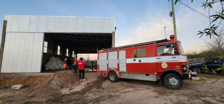 Bomberos de Alpa Corral inauguran su propia sede: se preparan para excesos de lluvias