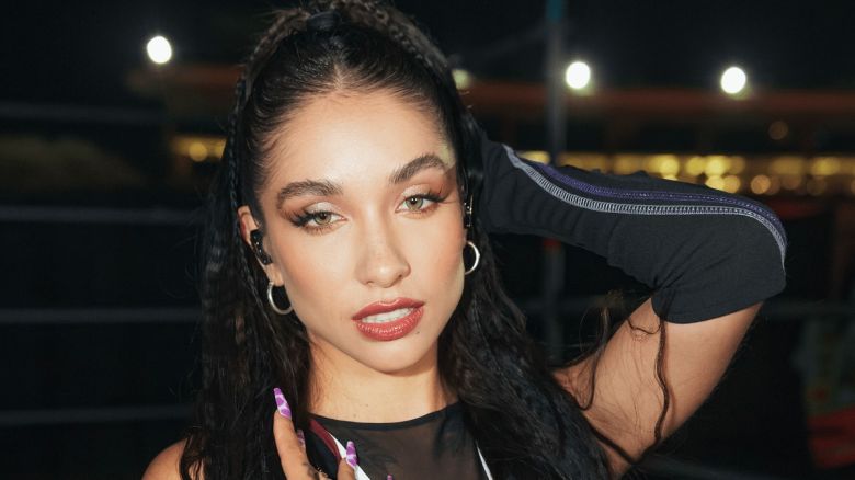 María Becerra cantará en el Time Square