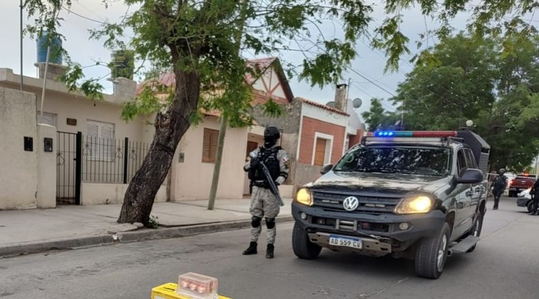 FPA realizó cinco allanamientos y desbarató una banda narco en Cruz Del Eje