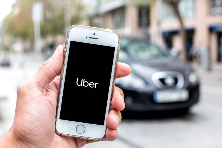 “El hecho de prohibir genera que Uber siga funcionando”