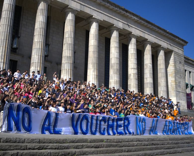 Organizaciones estudiantiles de todo el país se pronunciaron en contra del voucher y del arancelamiento