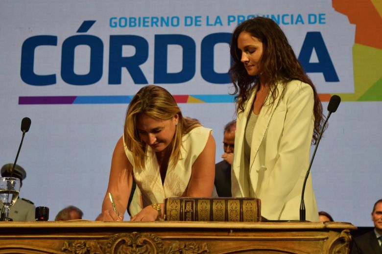 "Nuestro gobierno será federal, muy cercano a cada uno de nuestros vecinos"