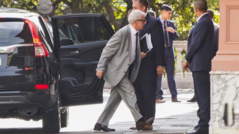 Milei encabezó la segunda reunión de Gabinete