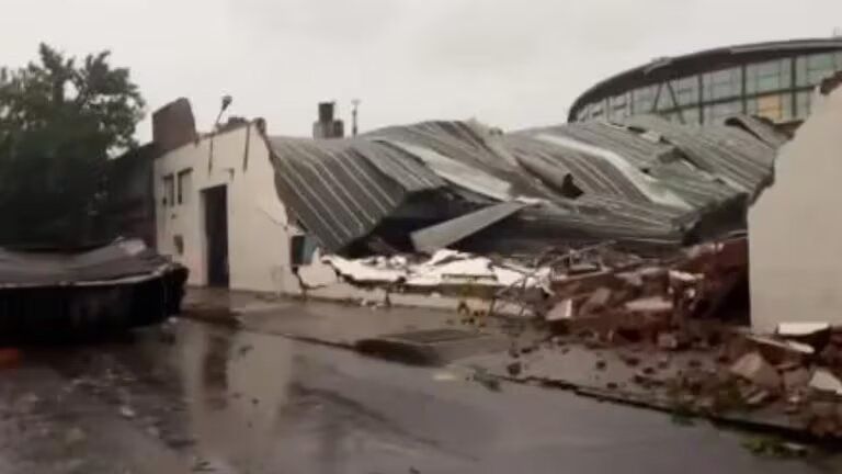 Javier Milei viajará a Bahía Blanca tras el temporal que provocó la muerte de 13 personas