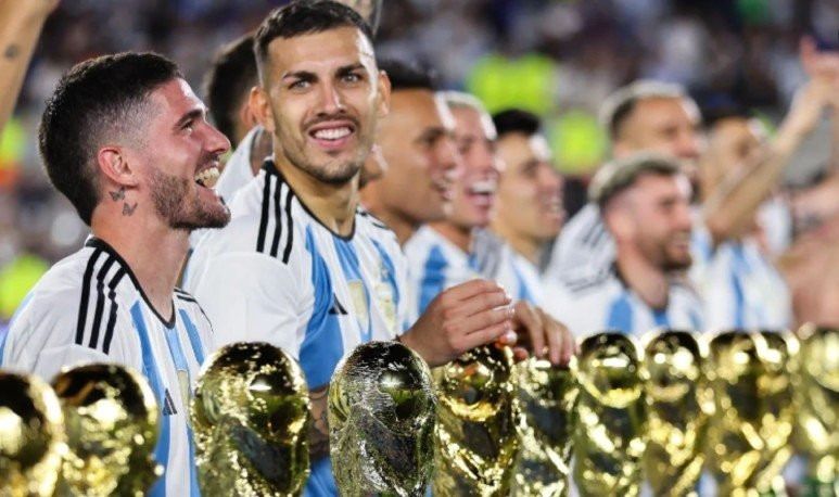 A un año de Argentina campeona del mundo en Qatar: los 10 recuerdos poco conocidos de la tercera estrella de la Selección