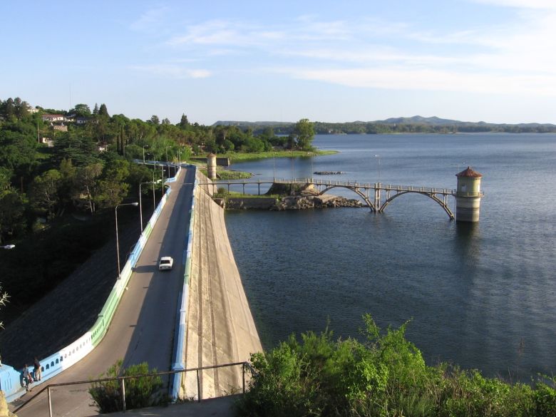 La incertidumbre domina la temporada de verano en Embalse 