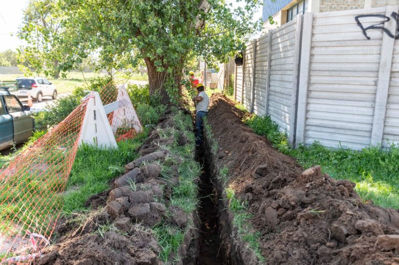 Avanza la obra de gas natural en el barrio Carlos Mayer