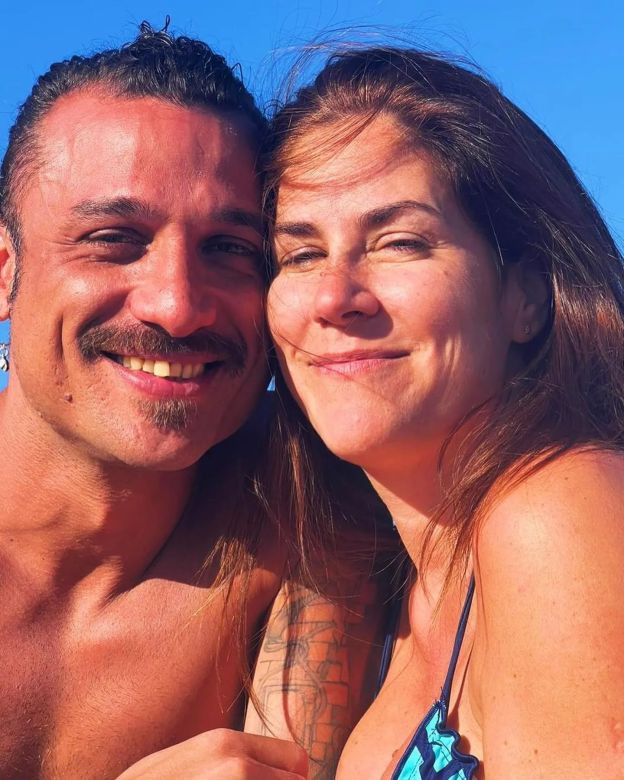 Daniel Osvaldo blanqueó su noviazgo con Daniela Ballester con fotos a puro mimo en las redes: “Vos y yo”