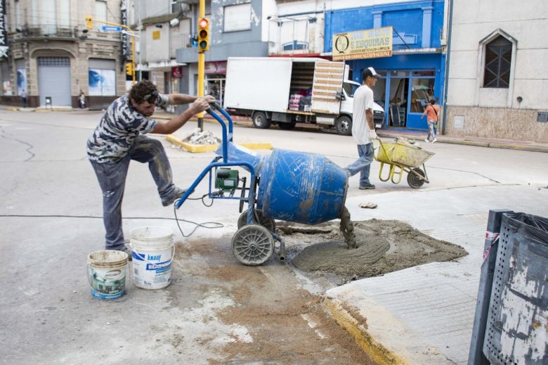 Presupuesto Participativo: suman más de 80 rampas para conectar el Andino con la Plaza Roca 