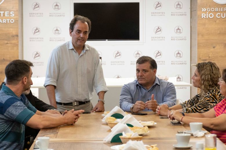Llamosas encabezó una reunión de trabajo con el titular de la Agencia Córdoba Turismo y autoridades regionales