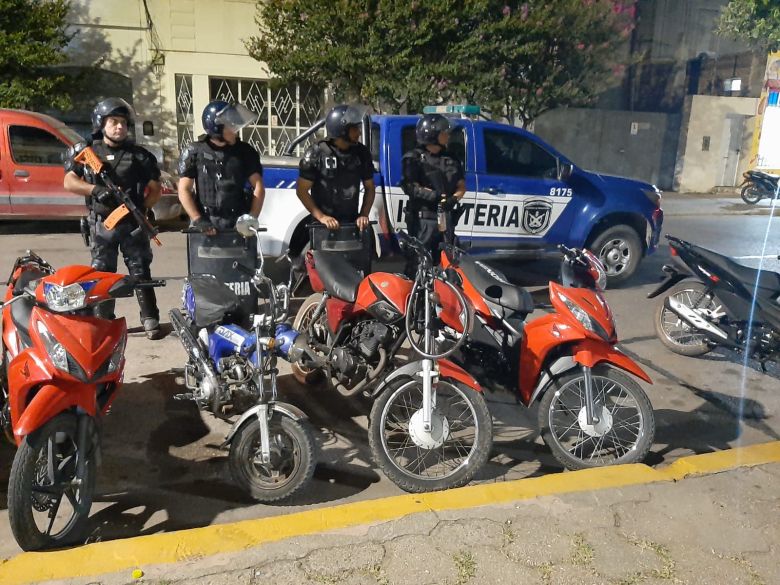 Se realizaron operativos contra las hordas de motos 