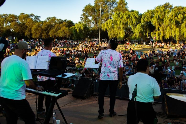 Río Cuarto: más de 10 mil personas disfrutaron de los ciclos musicales en la Costanera