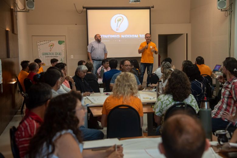 Éxito rotundo en el Primer Ideatón de Economía Naranja de Río Cuarto