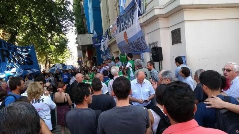 Anses: notificaron 851 despidos sin causa y la atención está resentida por asambleas