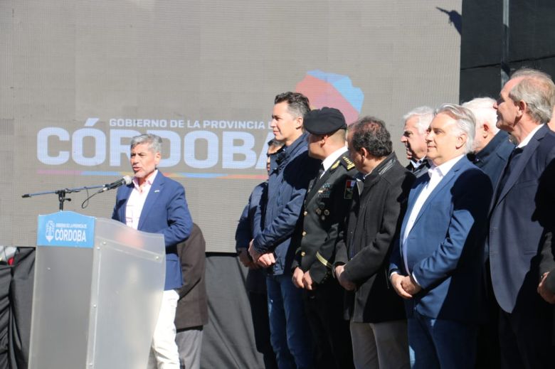 Llaryora inauguró la sede de la Fuerza Policial Antinarcotráfico 