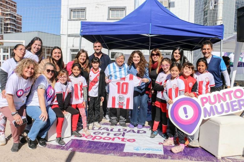 Mujeres a la Cancha: Río Cuarto vivió una jornada a puro fútbol femenino