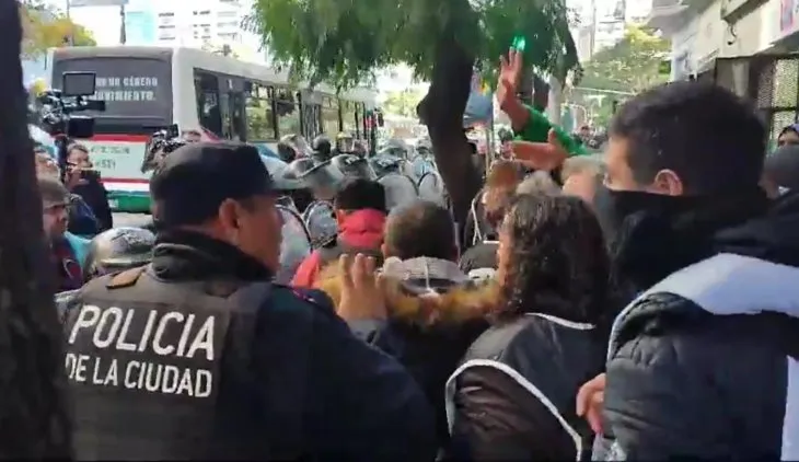 Misiones: hubo acuerdo con el Gobierno y la Policía levanta la protesta