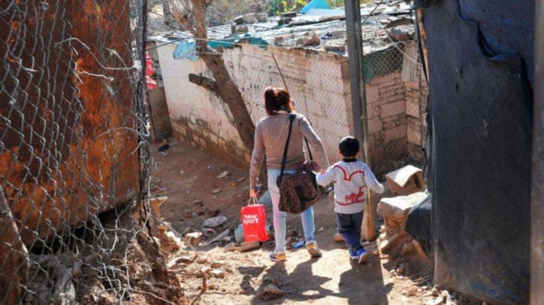 El IELDE  señaló que la pobreza en Salta trepó al 65%